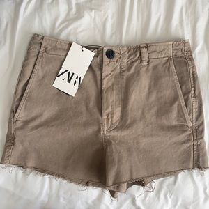 ZARA RAW HEM SHORTS